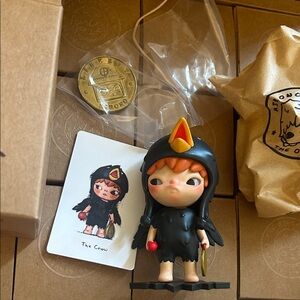 Pop mart Hirono The Other One The Crow